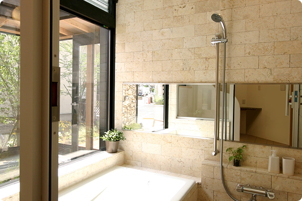 サニタリー 本格志向の浴室